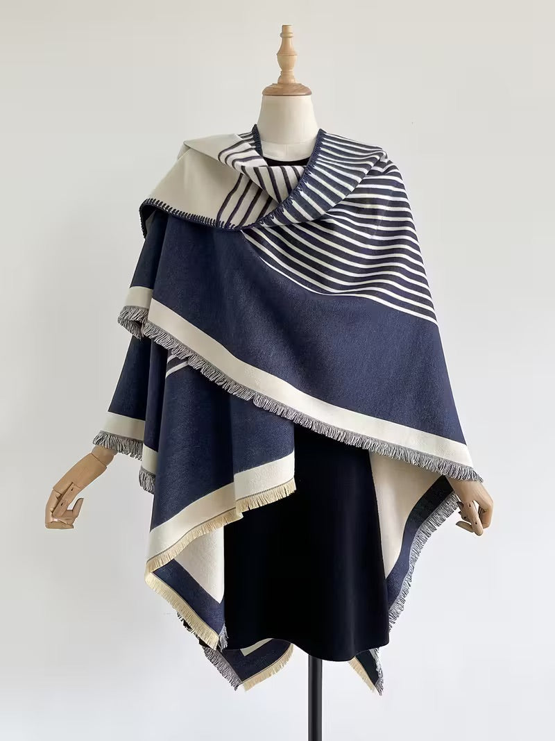 Taisija Reversibel Poncho