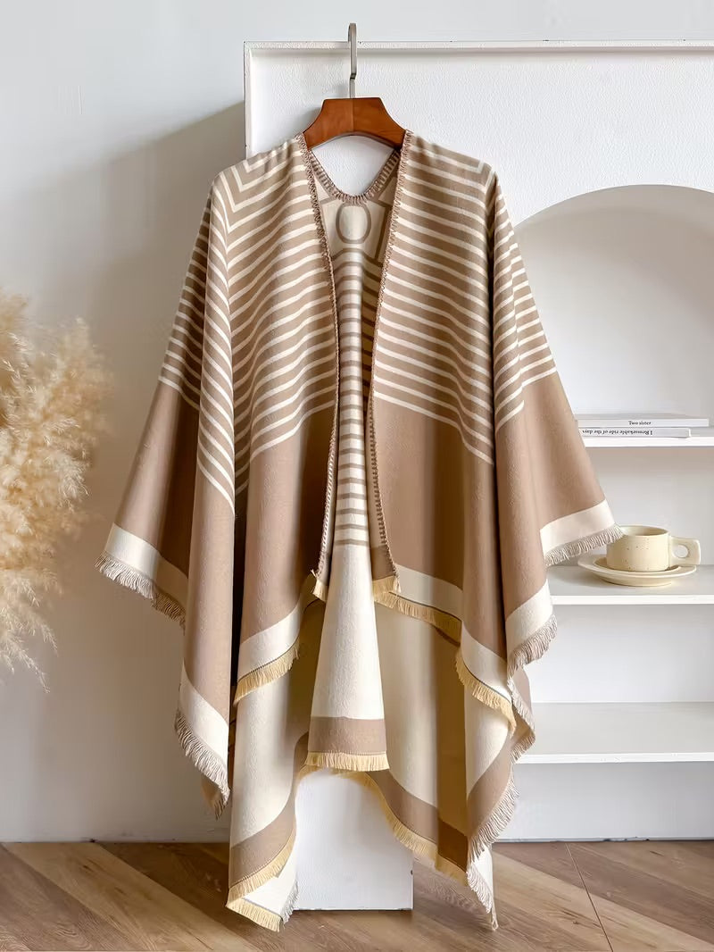 Taisija Reversibel Poncho