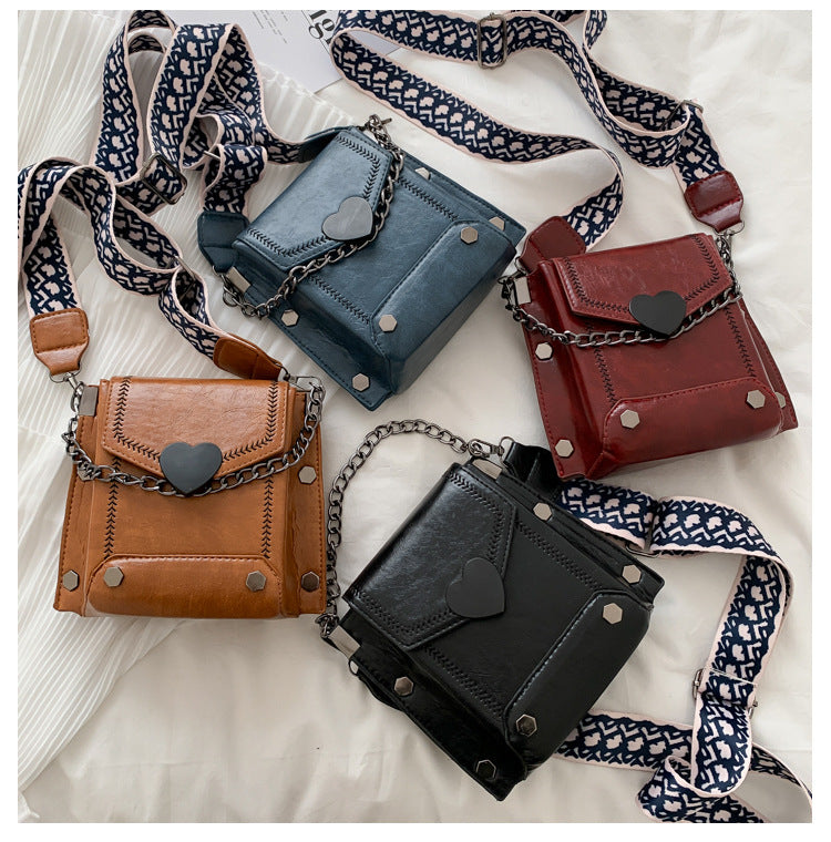 Bootara Retro Hjärtväska