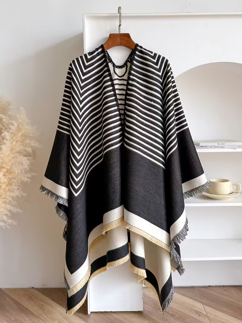 Taisija Reversibel Poncho