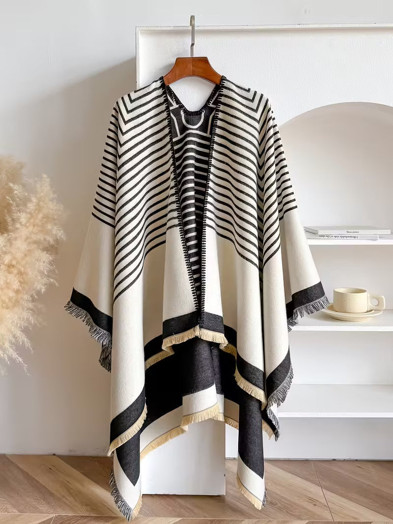 Taisija Reversibel Poncho